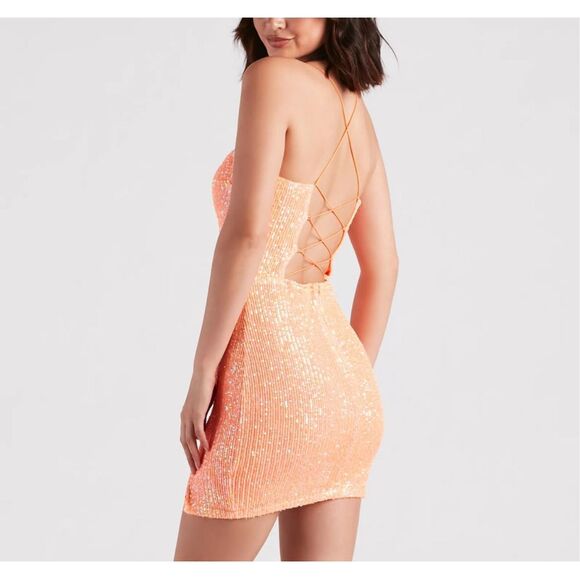 Windsor NWT Dazzle Down Sequin Lace-Up Mini Dress in peach size medium - Picture 3 of 14
